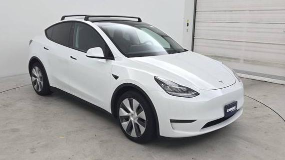TESLA MODEL Y 2021 5YJYGDEE2MF083545 image